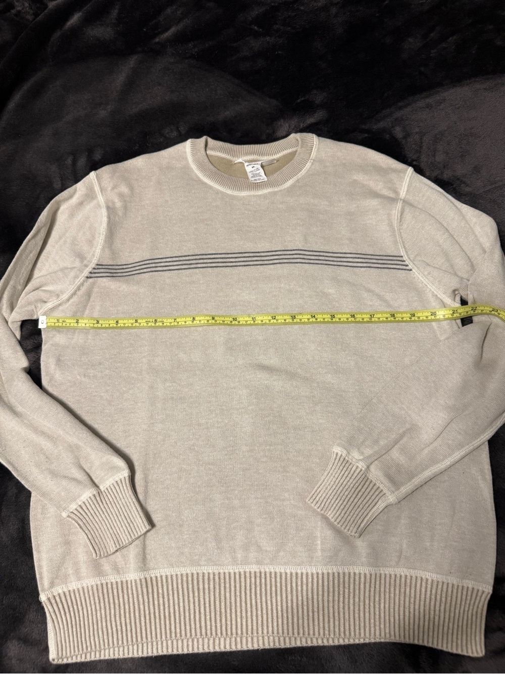 Geoffrey Beene Light Beige Reversible Crewneck Sweater with Narrow Stripe - Picture 4 of 8
